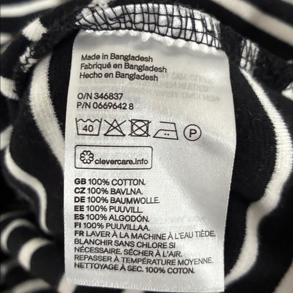 H&M Black with White Stripes Turtleneck Sweater Sz Medium - Picture 3 of 5